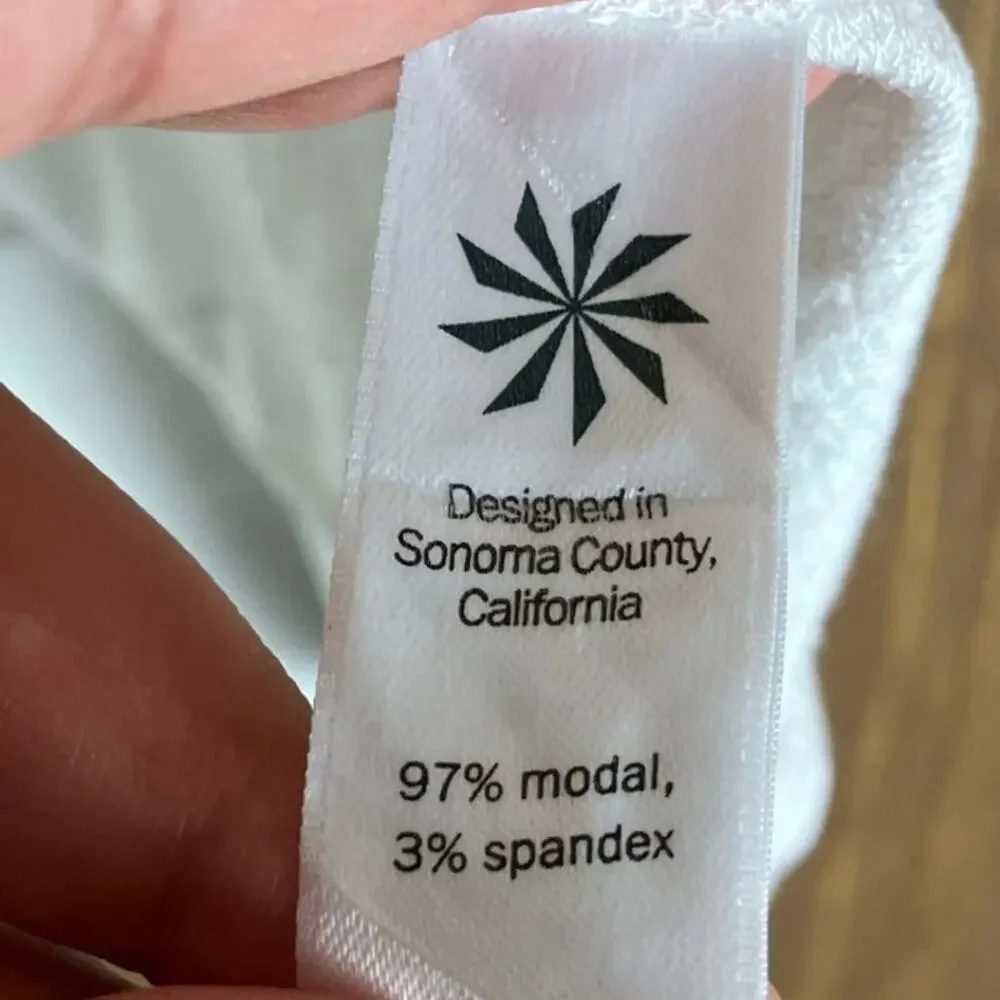 Athleta Womens Sweatshirt White Pull Over Crew Neck Long Sleeve Stretch Small - Picture 7 of 13